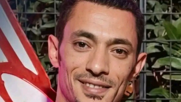 تشييع جثمان شاب لقي مصرعه أمام منزله في العامرية بالإسكندرية