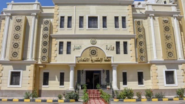 تأييد حبس كروان مشاكل 6 أشهر وتغريمه 200 ألف في فيديو خادش