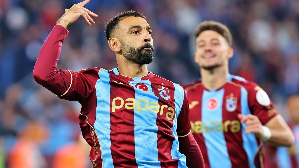 سيمفونية .. ماذا قالت الصحافة العالمية والتركية عن محمد صلاح بعد هاتريك جالطة سراي؟