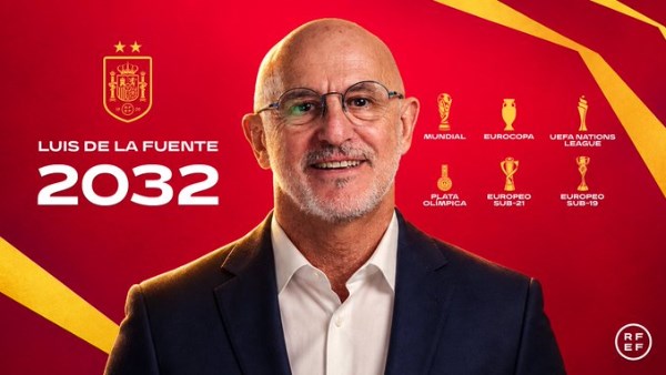 إسبانيا تجدد عقد دي لا فوينتي حتى 2032 بعد إنجاز تاريخي
