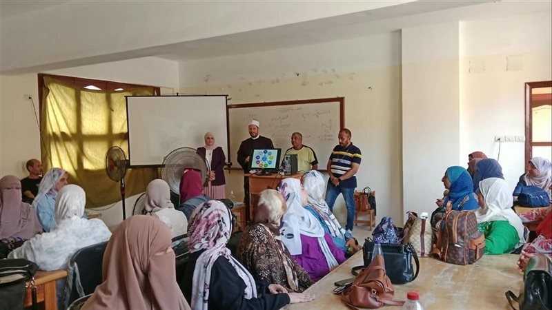 رئيس منطقة الإسكندرية الأزهرية يتابع البرنامج التدريبي الثالث لمعاهد الجودة