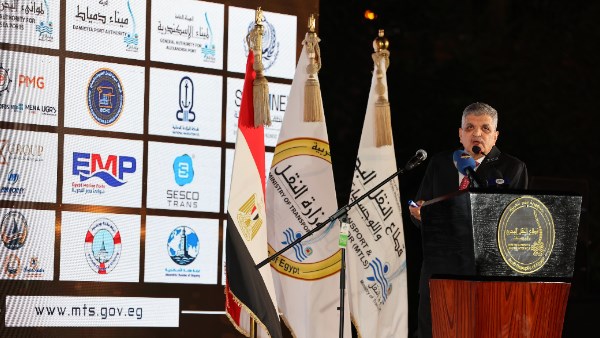 أسامة ربيع: قناة السويس أثبتت كفاءتها في تأمين سلاسل الإمداد العالمية رغم التحديات الدولية والإقليمية