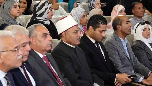 محافظ الإسماعيلية يشهد احتفالية تكريم أوائل الشهادات المحلية والعامة والأزهرية للعام الدراسي ٢٠٢٥/ ٢٠٢٦ بمكتبة مصر العامة