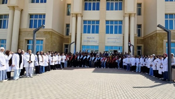 أزمة في طب جامعة شرق بورسعيد الأهلية بسبب تقليص أعداد المقبولين