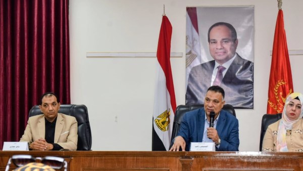 تعليم بورسعيد يجتمع بمديري مدارس المرحلة الثانوية لمتابعة الانضباط وانتظام الدراسة