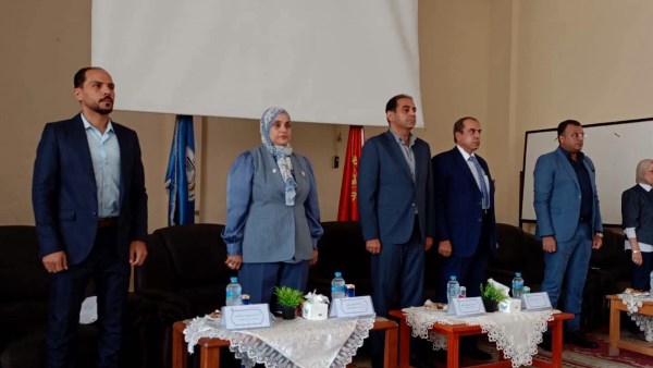رئيس جامعة بورسعيد للطلاب مع انطلاق العام الدراسي: حددوا حلمكم واجتهدوا