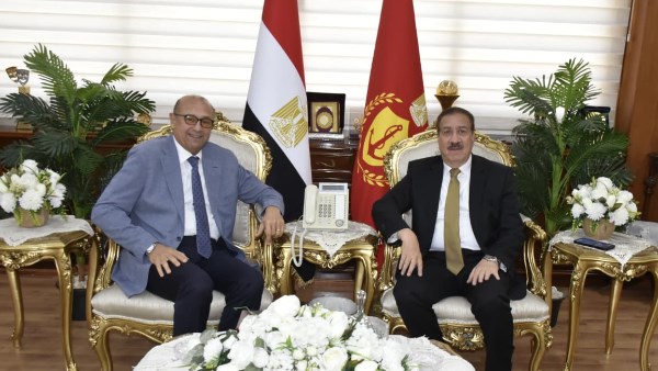 محافظ بورسعيد يستقبل رئيس الغرفة التجارية والسكرتير العام للاتحاد العام للغرف التجارية المصرية