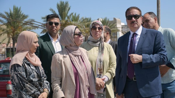 محافظ بورسعيد يتابع مستجدات أعمال ازدواج ورفع كفاءة طريق التفريعة بمدينة بورفؤاد