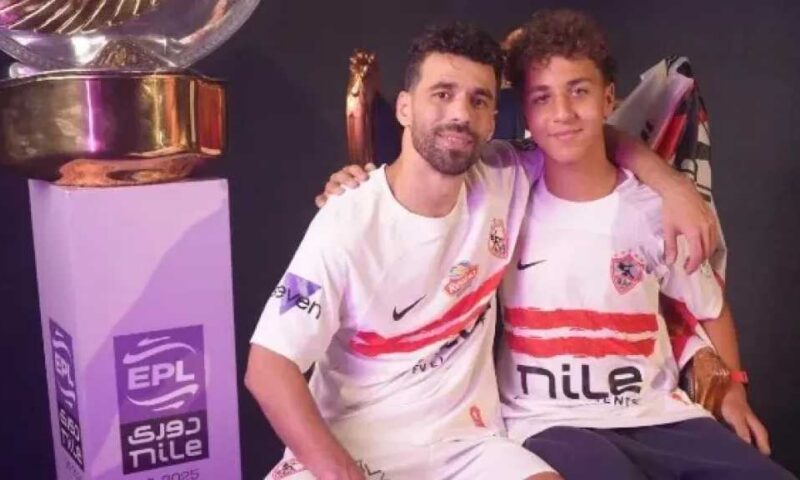 عبد الله السعيد يحتفل بعيد ميلاد نجله عبر إنستجرام
