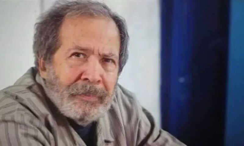 سامي عبد الحليم داخل غرفة العمليات.. زوجته تكشف تطورات حالته الصحية