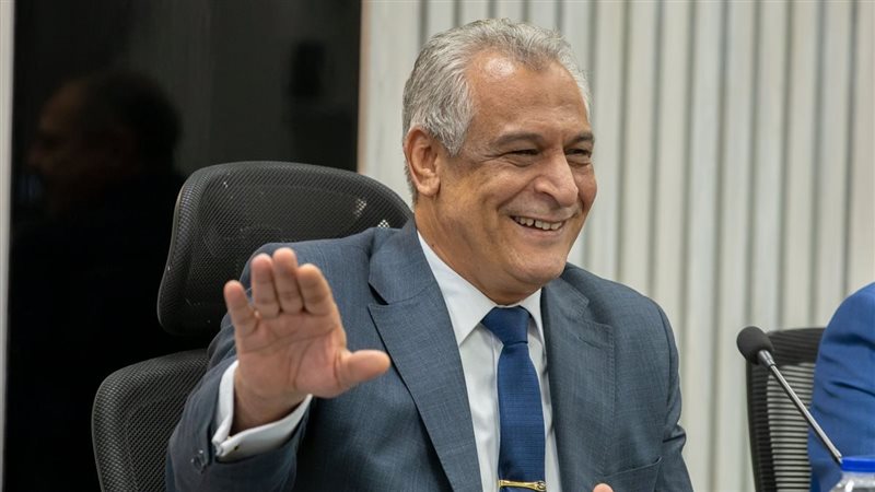 وزيرا الإنتاج الحربي والإسكان يتابعان مستجدات مشروعات التعاون المشترك