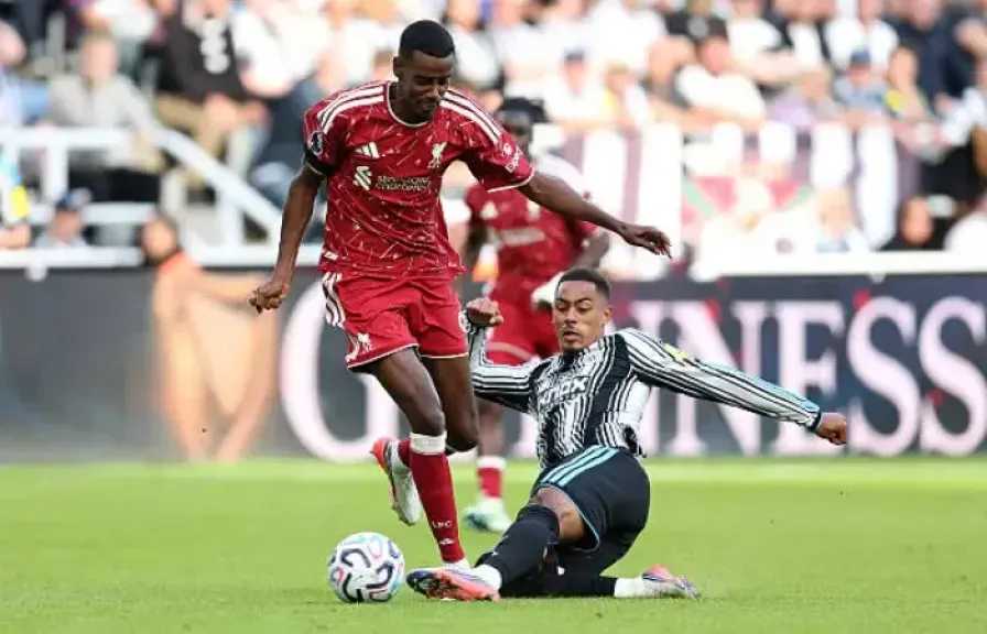 ليفربول ضيفًا على بورنموث في الدوري الإنجليزي