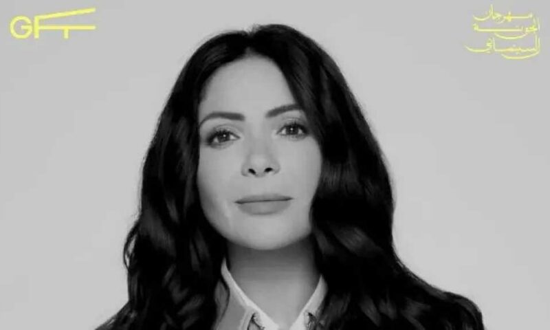 منى زكي تتوج بجائزة الإنجاز الإبداعي في الدورة التاسعة لمهرجان الجونة