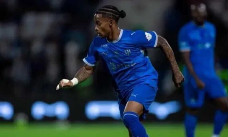 الهلال يترقب عقوبة سامرفيل بعد طرده أمام الغرافة
