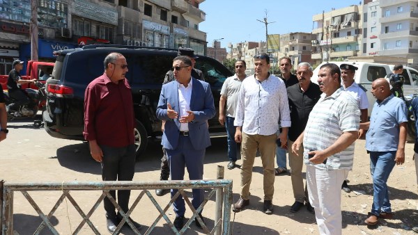 فجوات بالأرصفة.. محافظ القليوبية يوجه بفحص كوبري ترعة الشرقاوية بـ شبين القناطر لحماية المواطنين