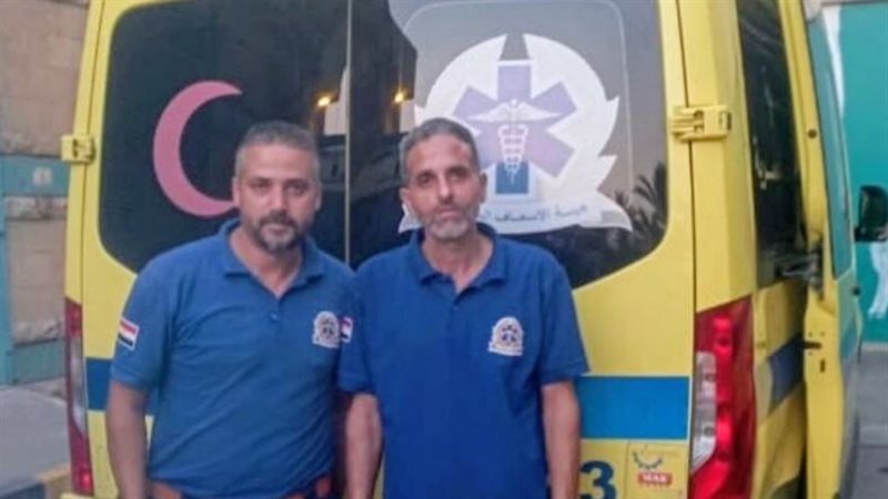 رجال الإسعاف ينقذون شابا علقت ذراعه داخل ماكينة فرم لحوم بالسادس من أكتوبر