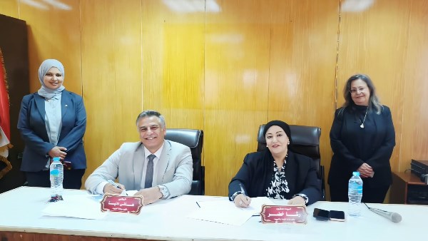 صحة الغربية توقع بروتوكول تعاون لتأهيل 500 صيدلي