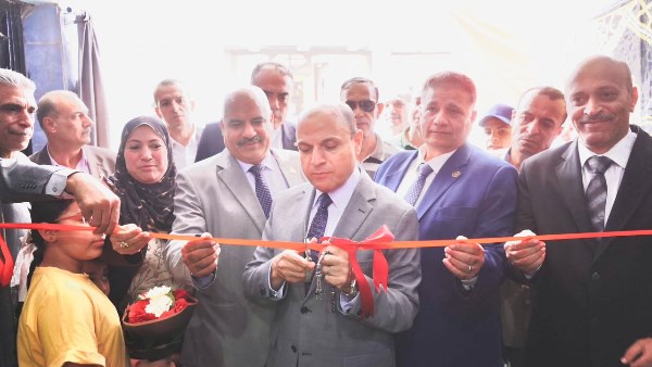 بعد 22 عامًا من التوقف.. محافظ الغربية يفتتح المخبز الآلي بقطور