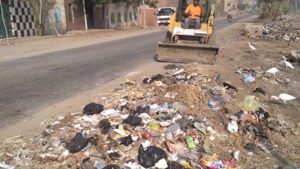 الغربية.. تكثيف أعمال النظافة ورفع 507 طنا من بؤر المخلفات والتراكمات