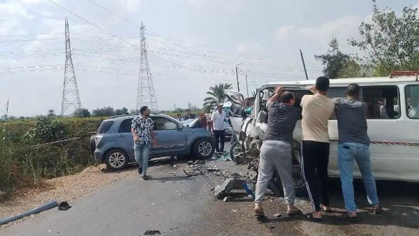 نجاة 9 ركاب من الموت في تصادم ميكروباص وملاكي بخط «القرشية _ شبشير الحصة» بالغربية