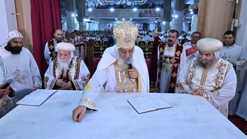 تزامنا مع تطييب البابا جسد القديس أبو فانا، دير آفا ڤيني يحكي قصة قرون من الرهبنة في صحراء ملوي