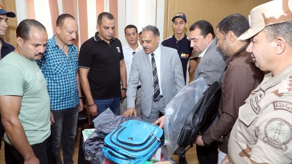 محافظ الشرقية يشهد احتفالية «اهلا مدارس»..  بيت الزكاة وجهاز مستقبل مصر يوفران 500 شنطة وأدوات مدرسية للطلاب والطالبات المستحقين