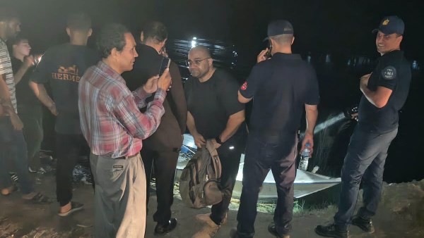 استنفار في بلبيس .. جهود مكثفة للبحث والتمشيط للإمساك بتمساح تم رصده | شاهد