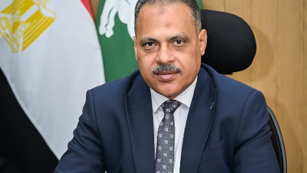 20 قرار تأديبي ضد 41 من العاملين المقصرين بالجهاز الإداري في الشرقية