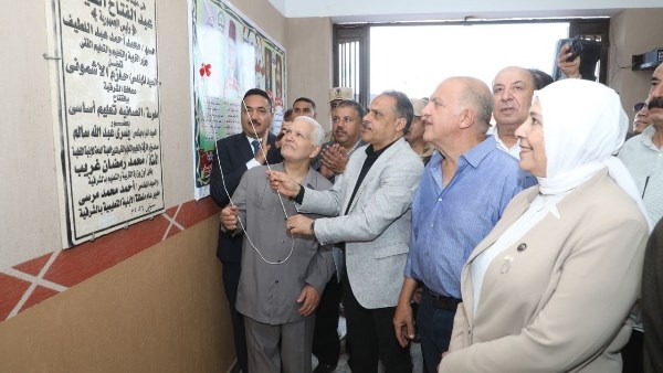 احتفالًا بعيدها القومي..محافظ الشرقية يفتتح 3 مدارس “تعليم أساسي وثانوي” بتكلفة 56 مليونا و 156 ألف جنيه بديرب نجم