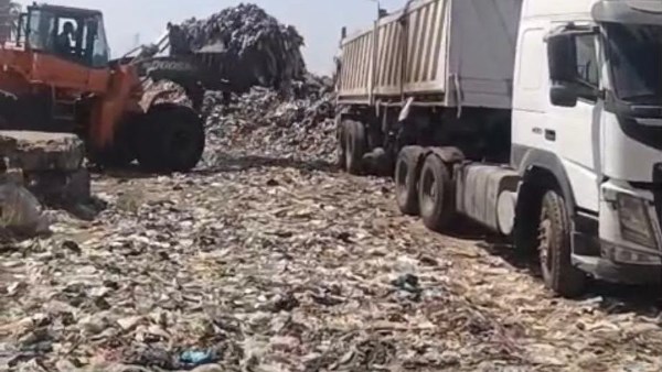 رفع 185ألف طن قمامة ومخلفات من الشوارع والميادين بالشرقية