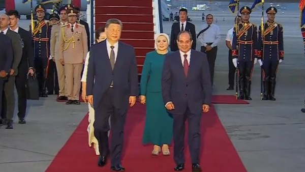 توقيتها مثالي.. ماذا قال نشأت الديهي عن زيارة الرئيس الصيني لمصر؟