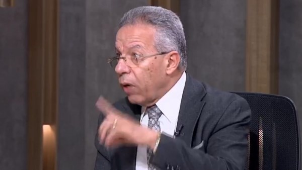 أسامة عبد الحي: أعداد هجرة الأطباء تمثل مؤشرًا يستحق المتابعة