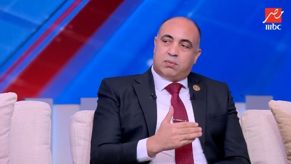 مستشار قانوني يحذر المواطنين من التعاقد مع المطورين العقاريين دون مراجعة