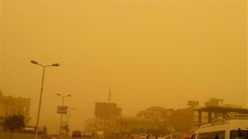 حالة الطقس غدًا الأحد، شبورة مائية كثيفة صباحًا وتحذير من انخفاض الرؤية