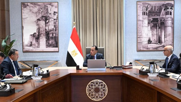 رئيس الوزراء يتابع جهود الشراكة مع جامعة إكستر البريطانية لإنشاء أول حرم دولي لها بمصر