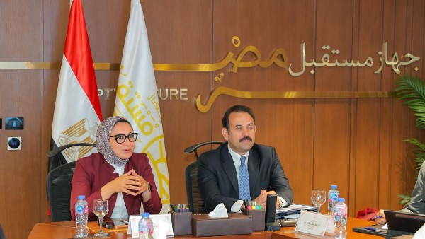 من الإنتاج إلى التصدير.. «مستقبل مصر» يبحث تحويل تمور الوادي الجديد لمنظومة متكاملة