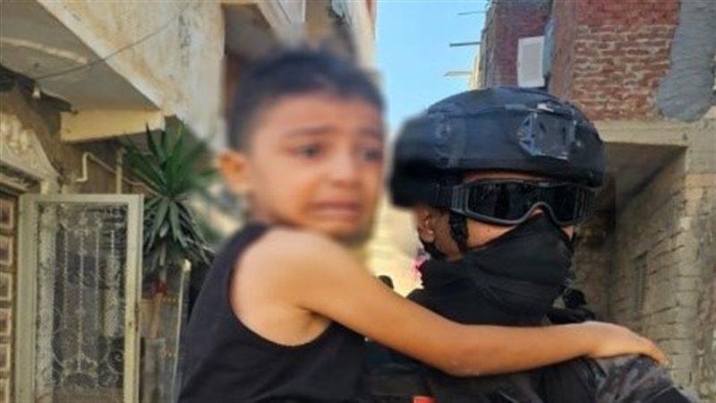 فتح الغاز على أسرته وهدد بقتلهم، مصرع تاجر مخدرات في تبادل إطلاق النار مع الشرطة بمطروح (صور)