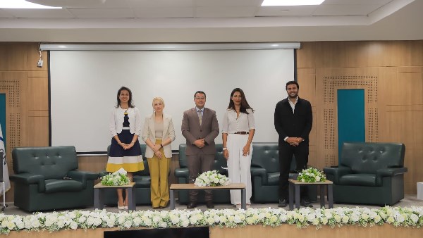 القومي للمرأة تناقش دور المرأة في تشكيل مستقبل التكنولوجيا