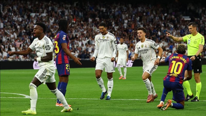 هل يشارك حمزة عبد الكريم؟ تحديد موعد كلاسيكو الأرض بين ريال مدريد وبرشلونة
