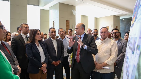 وزيرة الإسكان تقوم بجولة موسعة بمنطقة الأعمال المركزية بالعاصمة الجديدة