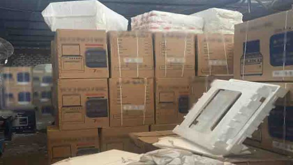 ضبط القائمين على إدارة مخزن لتجميع البوتاجازات غير مرخص بالقليوبية