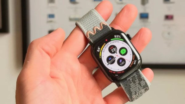 خلل مفاجئ يضرب ساعات آبل الجديدة.. تحديث watchOS 27.0.1 ينقذ الموقف