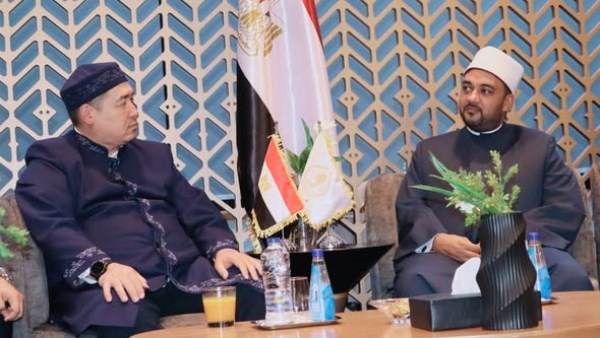 الأعلى للشئون الإسلامية يعزز شراكاته في آسيا الوسطى عبر المنح والبرامج التعليمية