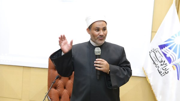 دورة الفتوى وقضايا المخدرات: استثمار الموارد العلمية يعزز مناعة المجتمع لمواجهة الإدمان