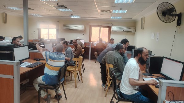 استمرار فعاليات دورات الحاسب الآلي لتأهيل الإداريين والواعظات بأكاديمية الأوقاف