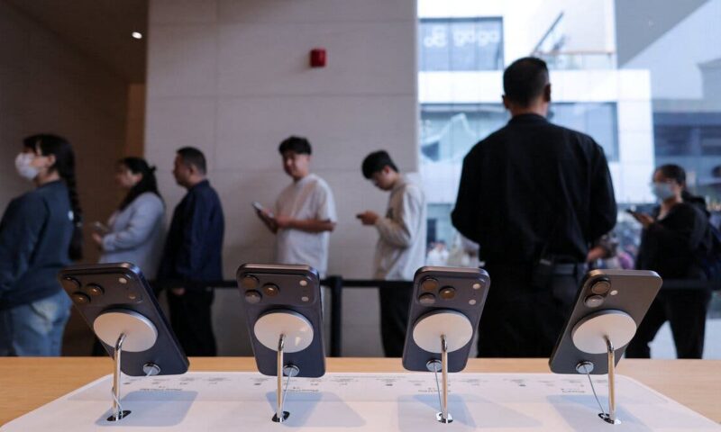 تحديث iOS 27.2 يكشف طريقة “أبل” في تطوير ميزة مكافحة السرقة