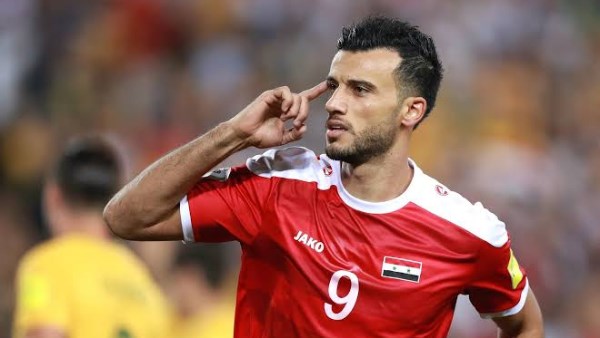 الوحدة السوري يضم اللاعب عمر السومة