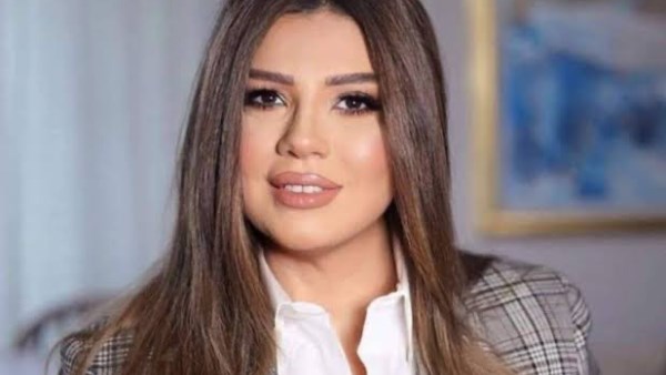 فستان جذاب.. رانيا فريد شوقي تستعرض جمالها