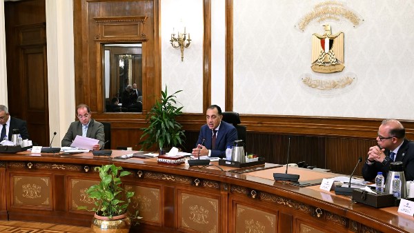 رئيس الوزراء يتابع جهود تحفيز الإنتاج المحلي وتعميق التصنيع الوطني وزيادة الصادرات