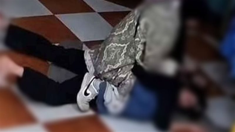 تداول فيديو اعتداء على عاملة داخل محل بالفيوم، والأمن يفحص الواقعة